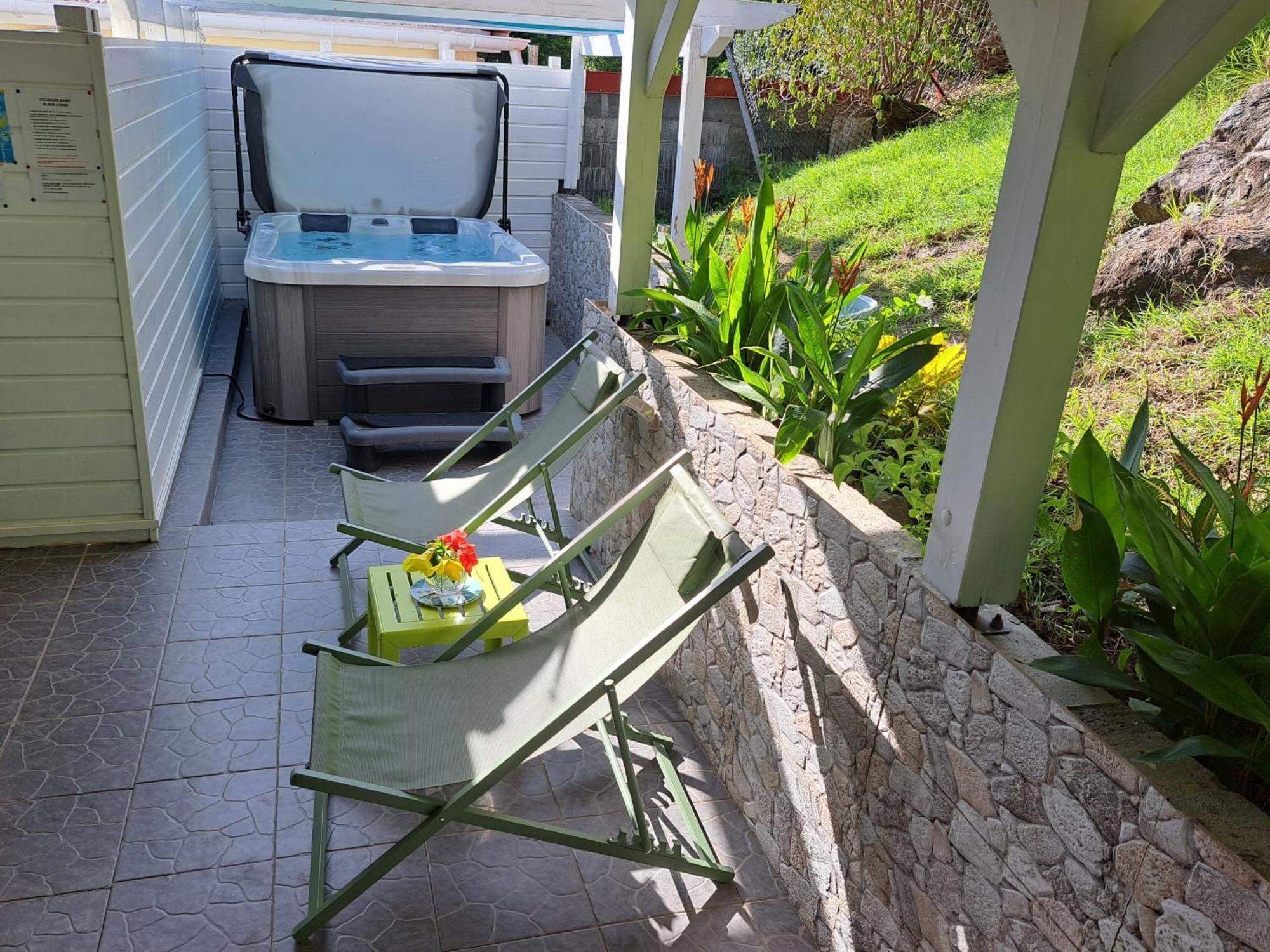 Villa Cana Et Son Spa A Terre De Haut ภายนอก รูปภาพ